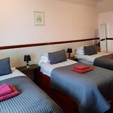 St Ronan'S Hotel Innerleithen Quarto foto